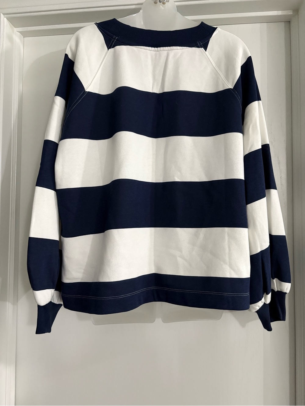 Classic Navy and White Striped Crewneck Sweatshirt Nautical Size L NWOT - Picture 5 of 7